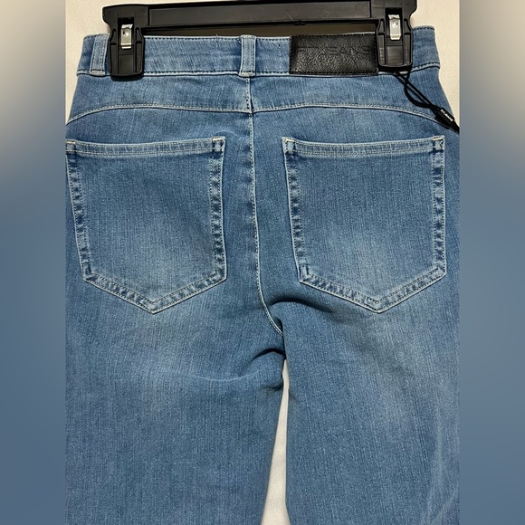 NWT FITJEANS 360 High Waisted Skinny Jeans Flattering Contour Leggings Denim - Picture 8 of 12